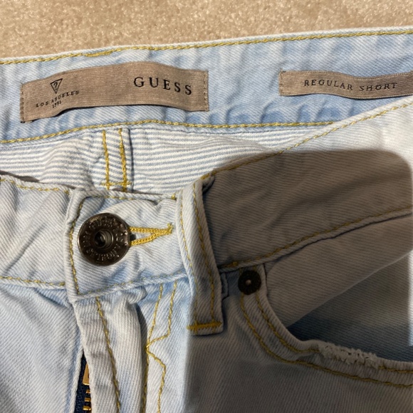 Guess jeans regular shorts - Picture 2 of 3